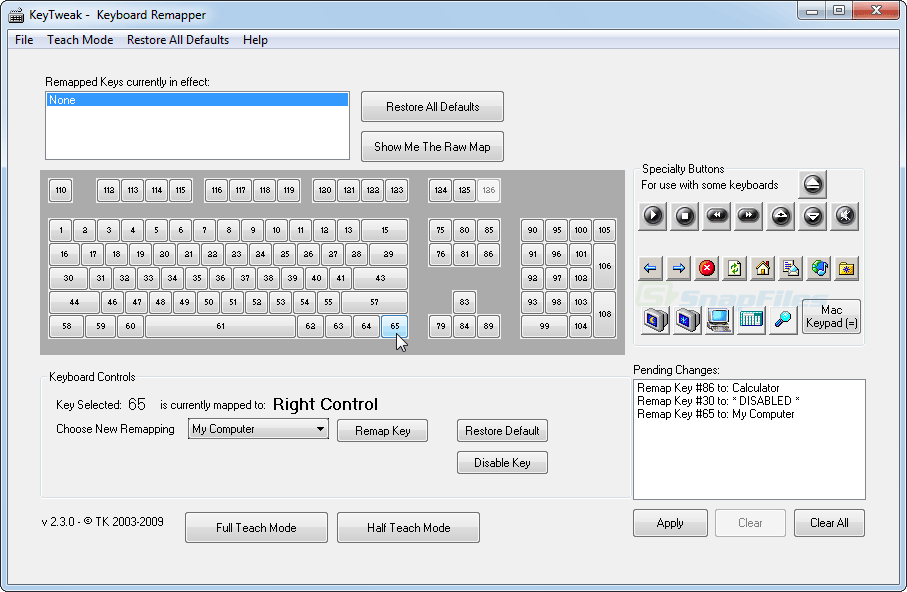 KeyTweak main interface showing the full virtual keyboard layout with numbered keys and remapping controls